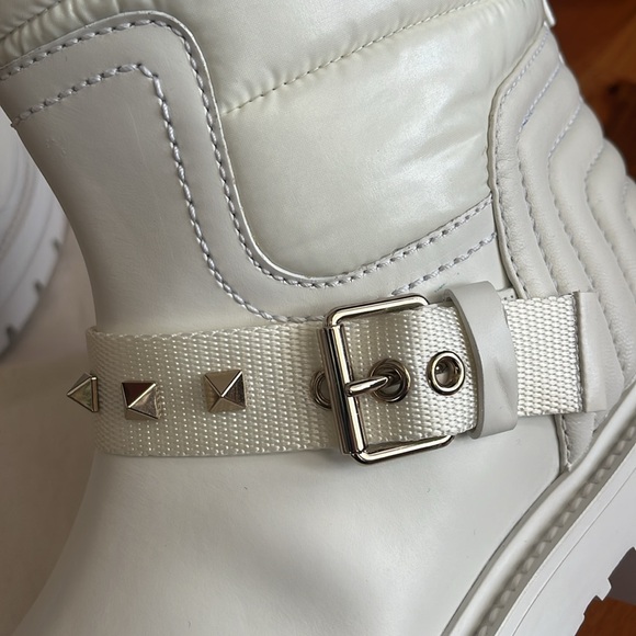 VALENTINO GARAVANI Rockstud Leather Biker Snow Winter Boots White Size 40, NEW - Picture 10 of 17
